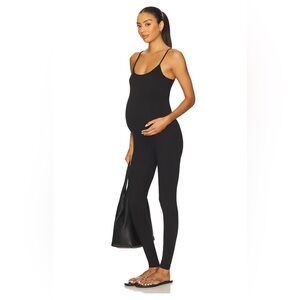 BUMPSUIT The Kate in black. Celebrity favorite maternity brand. Size M